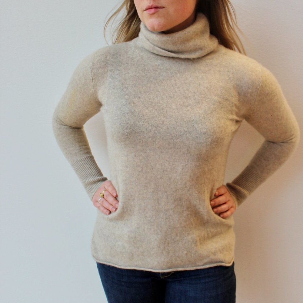 Athleta Aspen Turtle Neck Sweater - Coconut
